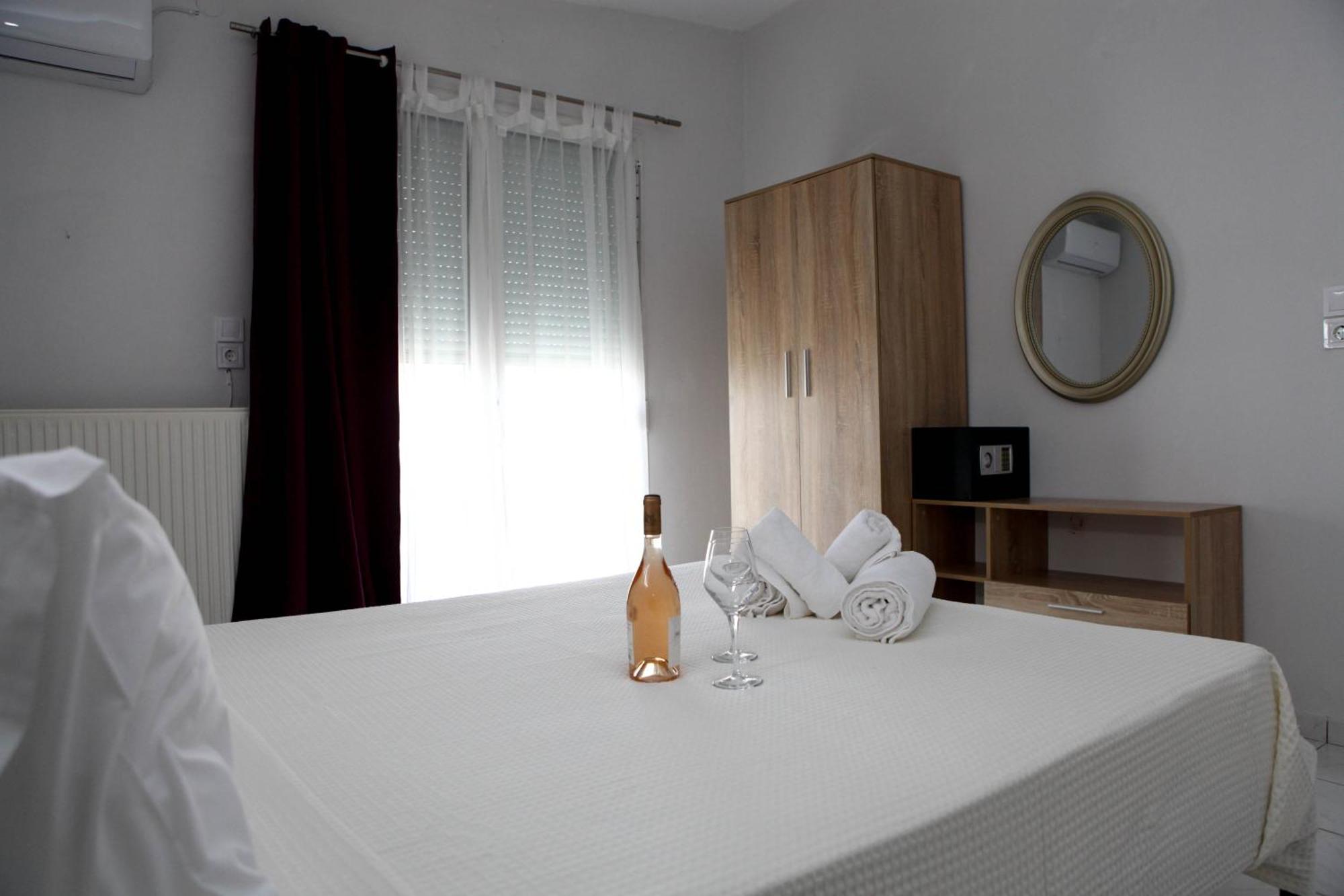 קראמוטי Nicole Fresh Apartments מראה חיצוני תמונה